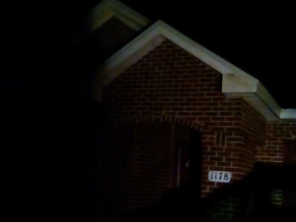 1st image of 1178 W 23rd St