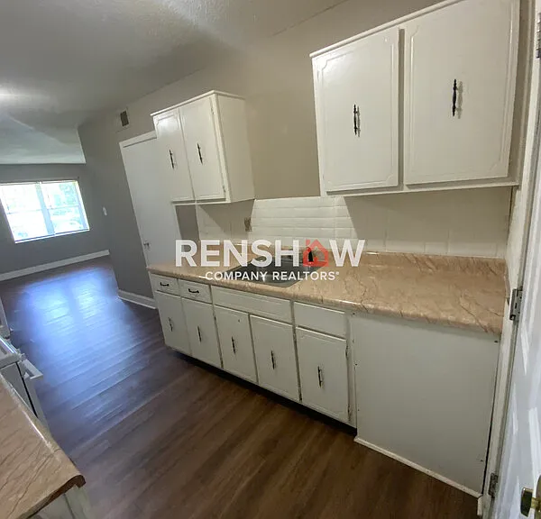 1401 Meeks St #B7 — Photo 5