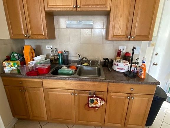 5th image of 2603 W Chicago Ave APT 2R