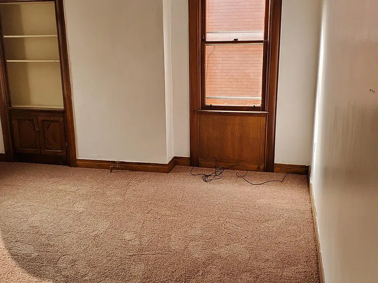 421 Orchard Ave #4 — Photo 6