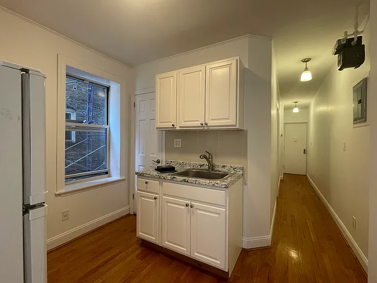 80 E 7th St #1B — Photo 5