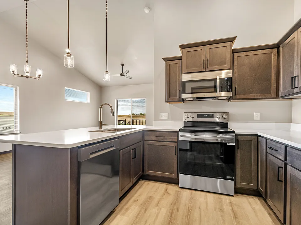Sunrise Creek Townhomes