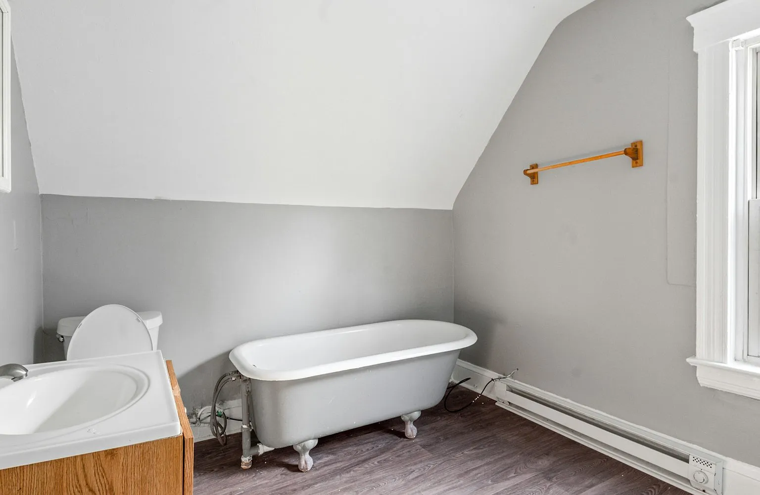 1261 East 99th Street, Unit C — Photo 4
