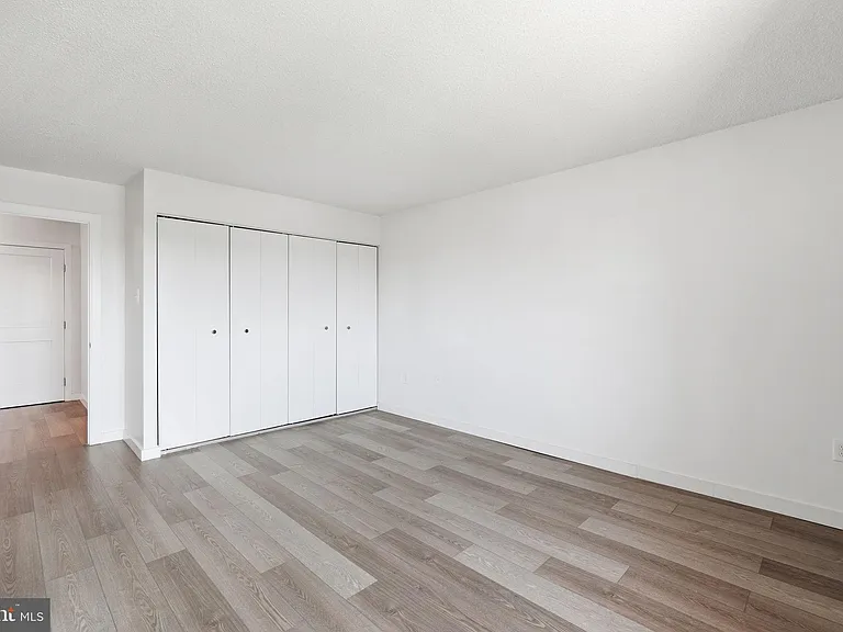 200 N Pickett St #1414 — Photo 12