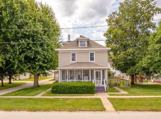 309 N Division St, Sumner, IA 50674