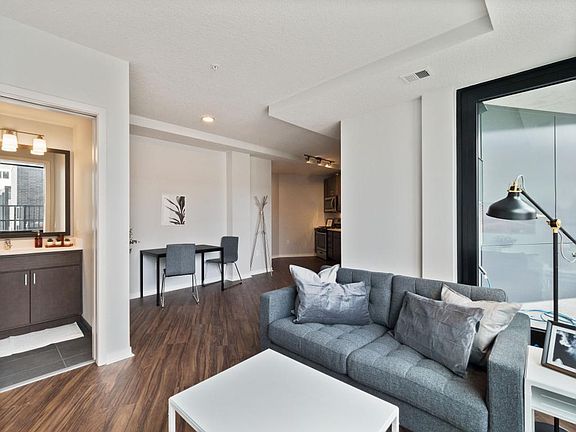 3rd image of 811 Washington Ave S #510