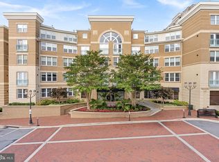 12000 Market St APT 316, Reston, VA 20190