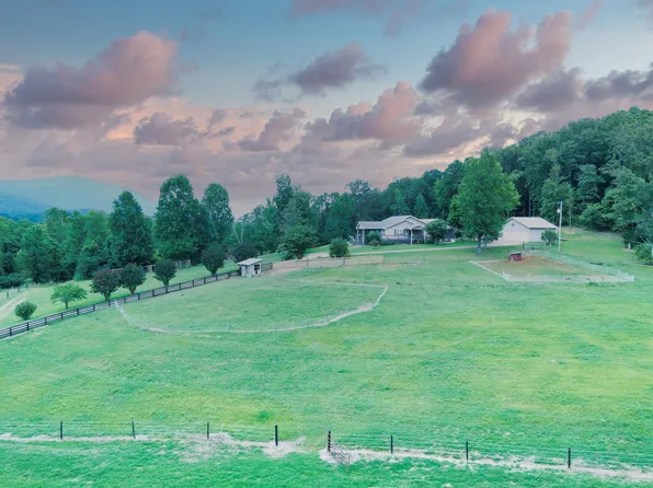 8790 Highway W #136, Chickamauga, GA 30707