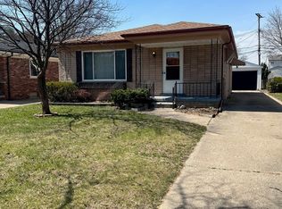 32849 Lorraine Ave, Warren, MI 48093