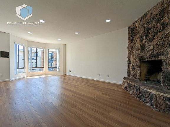 3rd image of 571 26th Ave #3
