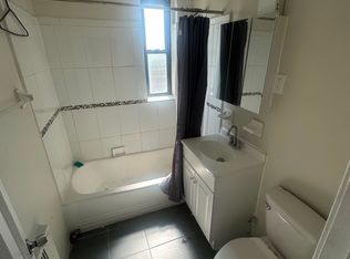 25-26 Van Velsor Pl #5C, Newark, NJ 07112