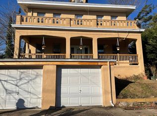 19 1st St FLOOR 1, Staten Island, NY 10306