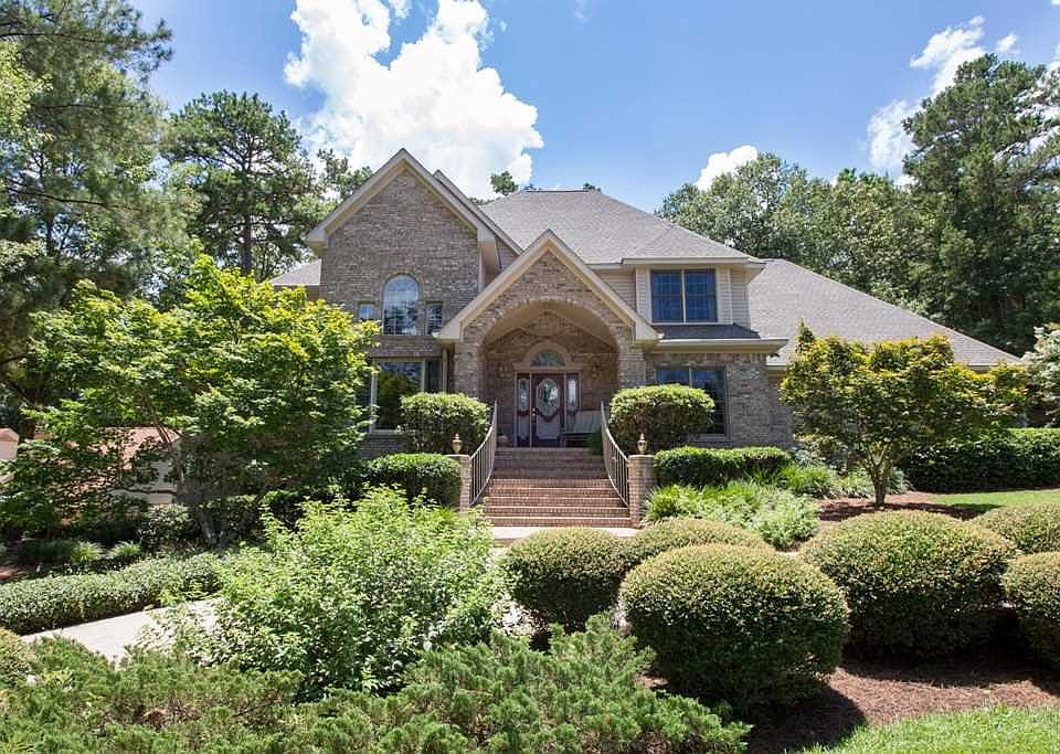 1st image of 2990 Golden Eagle Dr E
