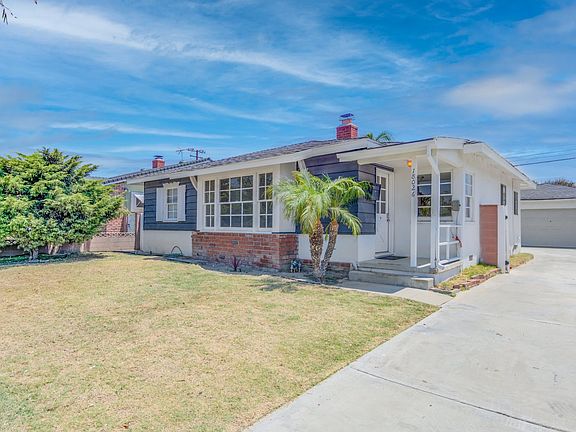 2nd image of 18026 Balfern Ave