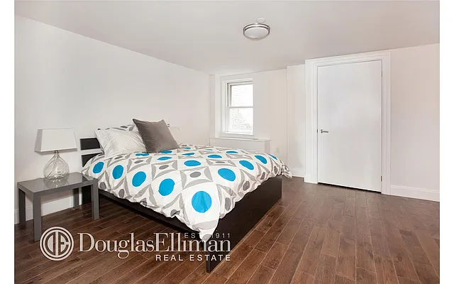 Sold by Douglas Elliman | media 28