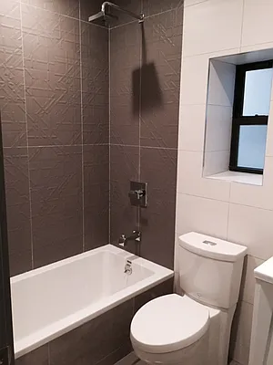 Rented by Premier Metro Realty Corp | media 32