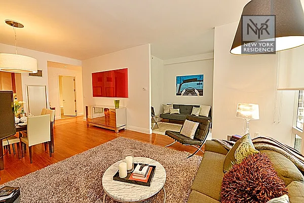 Rented by New York Residence | media 26