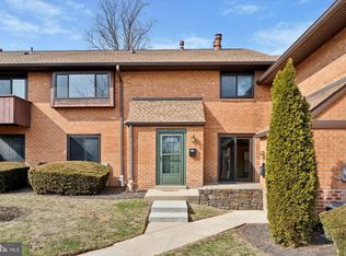 700 Ardmore Ave APT 209, Ardmore, PA 19003