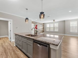 2500 King Arthur Blvd UNIT 205, Lewisville, TX 75056