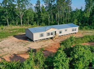 570 Zack Pogue Rd, Grove Hill, AL 36451