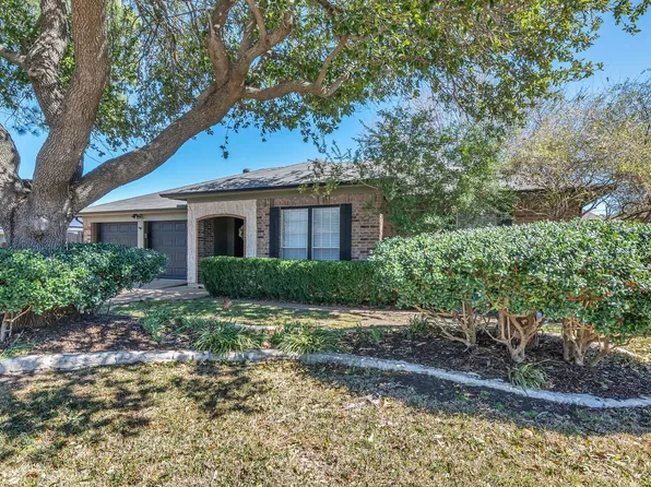 7416 Forrest Ln, North Richland Hills, TX 76182