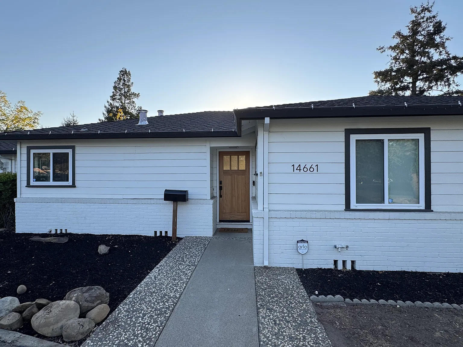 14661 Charmeran Ave — Photo 3