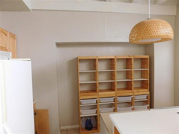 3rd image of 5804 Circulo Dr APT D