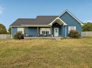 122 Hunters Ln, Westmoreland, TN 37186