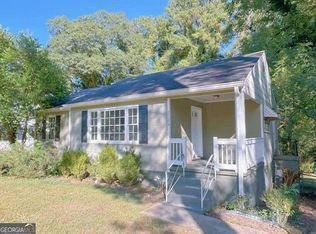 2126 Ivydale St, East Pt, GA 30344