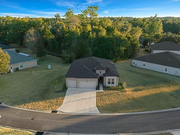 3rd image of 19735 SW 77th Loop