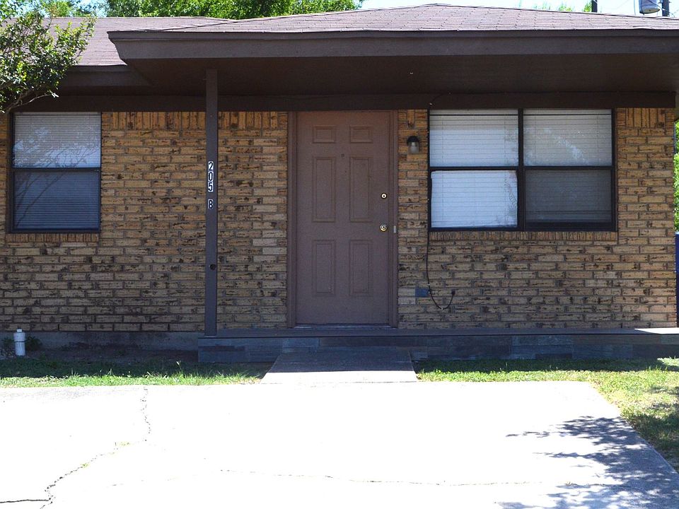 1st image of 205 Horseshoe Dr #2B-1BA-816SQFT