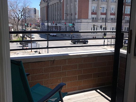 4th image of 2310 W Jackson Blvd APT 3A