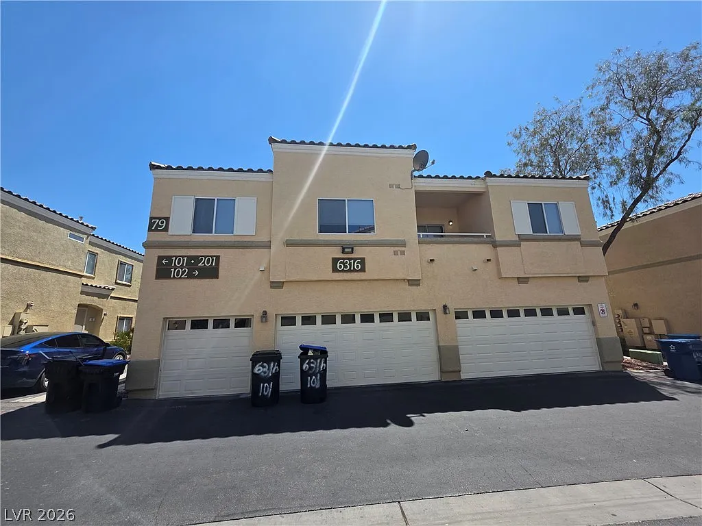 Building Photo - 6316 Beige Bluff St #201