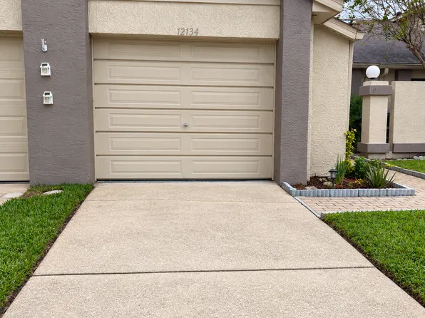 12134 Augusta Woods Cir, Orlando, FL 32824