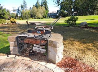 5889 Capt Vancouver Dr, Langley, WA 98260