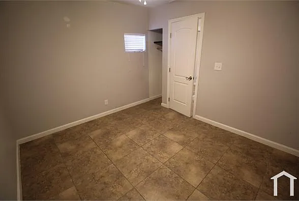 1111 S Casino Center Blvd #9 — Photo 5