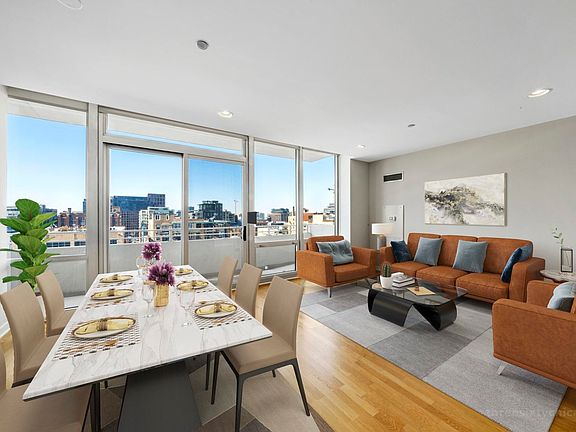 5th image of 737 W Washington Blvd APT 810
