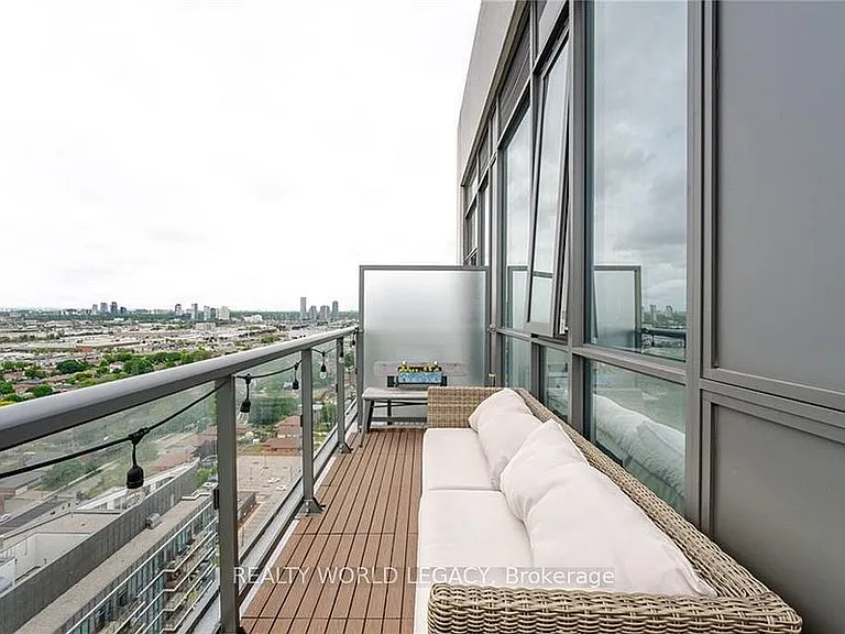 17 Zorra St #2407 — Photo 29