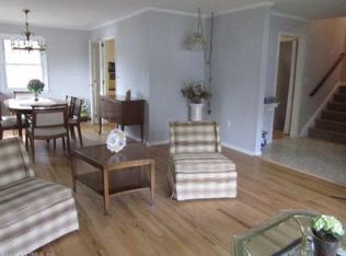 56 Carlyle Rd, West Hartford, CT 06117