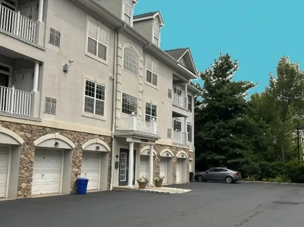 4 Quarry Dr BLDG 1052 #B3, Woodland Park, NJ 07424
