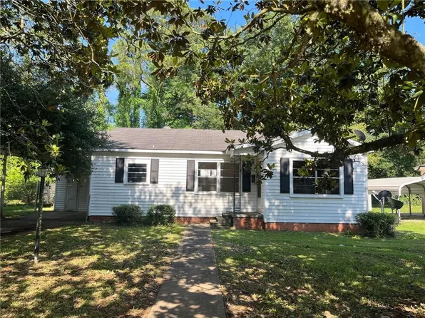 107 S Mathews Ave, Bunkie, LA 71322