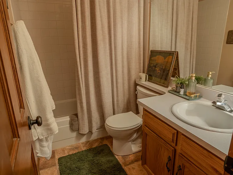 111 Red Rock Ct — Photo 11