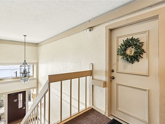 5th image of 2880 N Bay Dr APT N13
