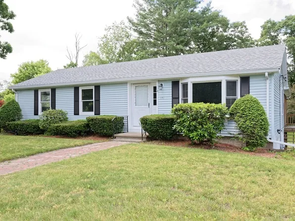 141 Elm St, Blackstone, MA 01504