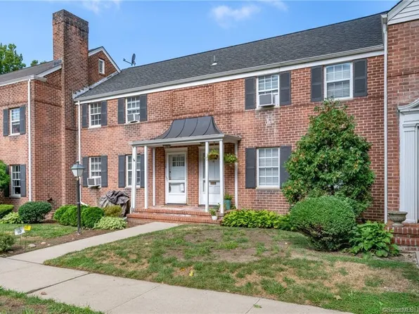 16 4th St Unit 16, Stamford, CT 06905