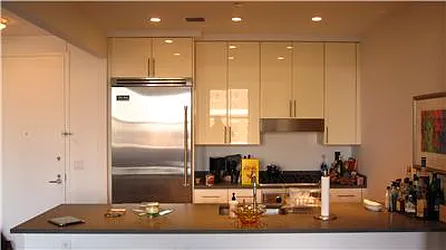 Rented by R New York