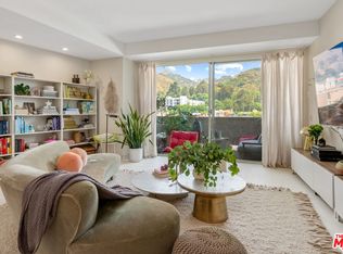 7250 Franklin Ave Unit 903, Los Angeles, CA 90046