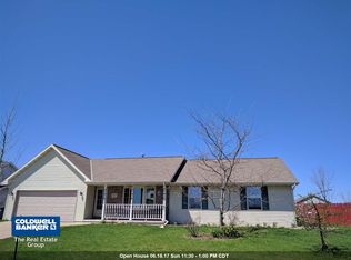 2238 Samantha St, De Pere, WI 54115