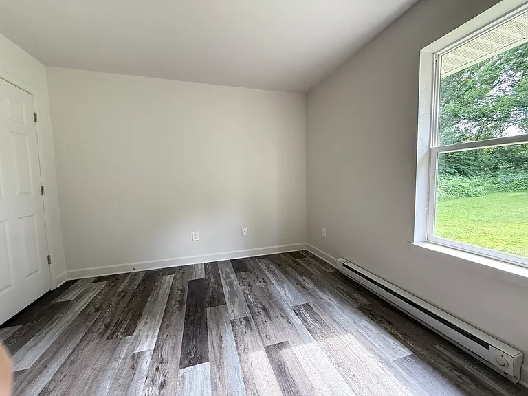 304 S Jefferson St #D — Photo 5