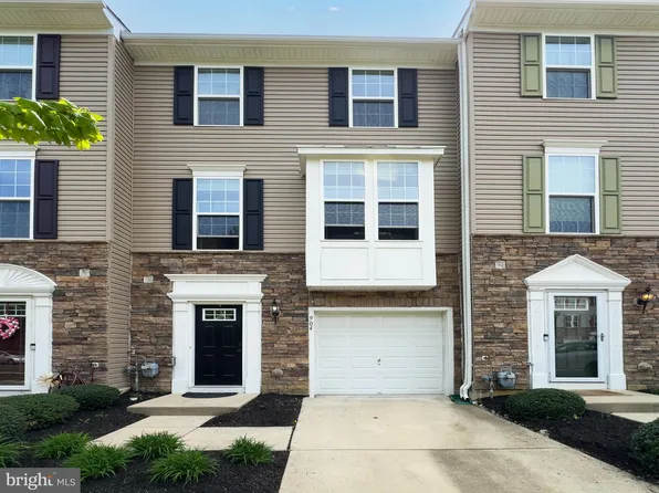 904 Emerson Ct, Clementon, NJ 08021